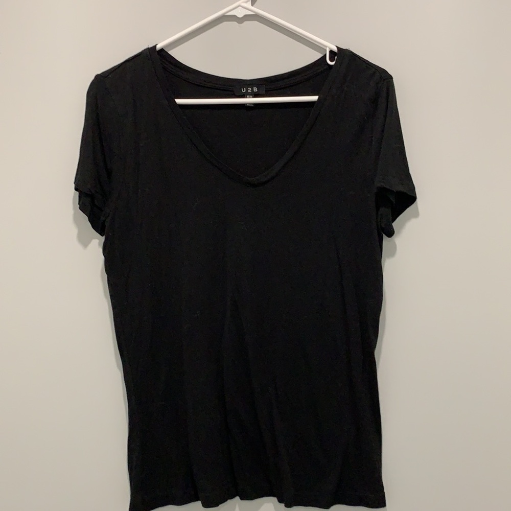 2 Shirt Bundle - Picture 2 of 2